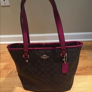 NEW small tote bag by Coach
